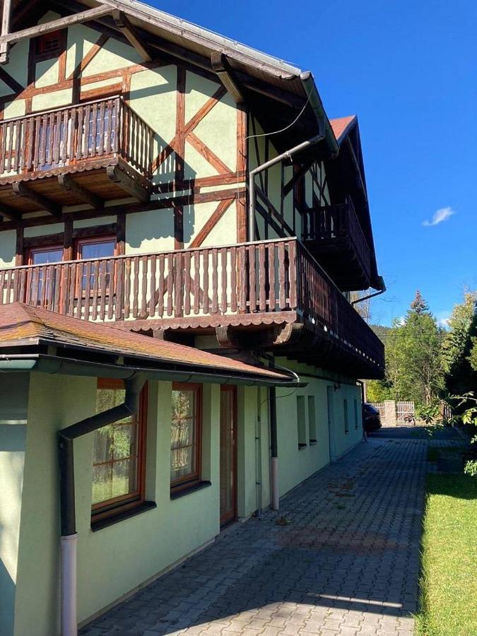 Villa Kamermann Hroznetin